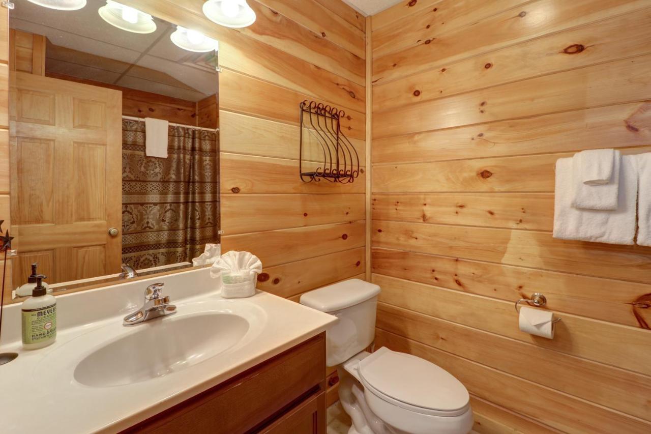 Peaceful Setting Cabin Pigeon Forge Exterior photo